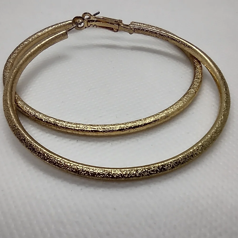 Textured Pierced Gold Hoop‎ Earrings